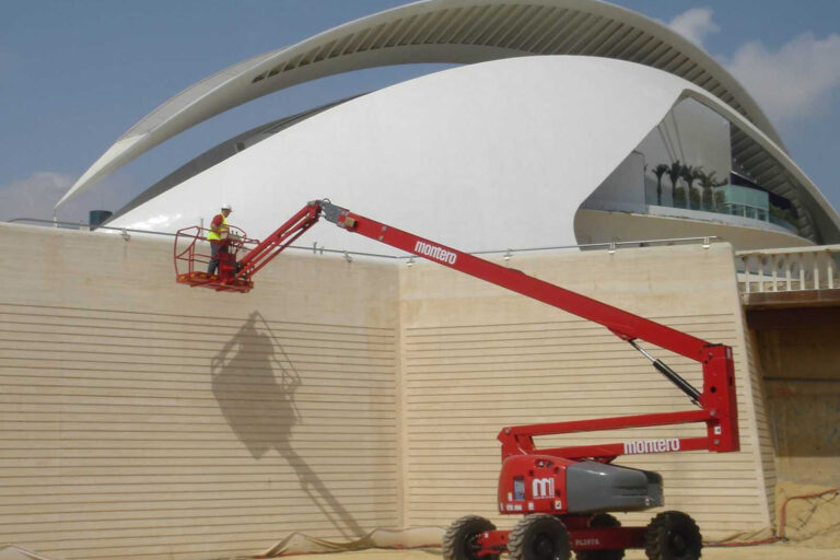 Aplicaciones prácticas de las plataformas elevadoras