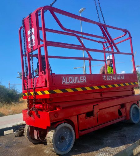 Alquilar tijera eleéctrica Alicante